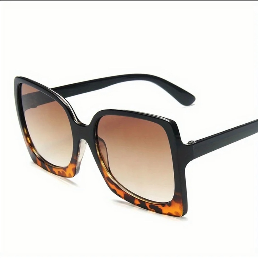 Oversized Statement Tortoise Shell Gradient Squar… - image 4